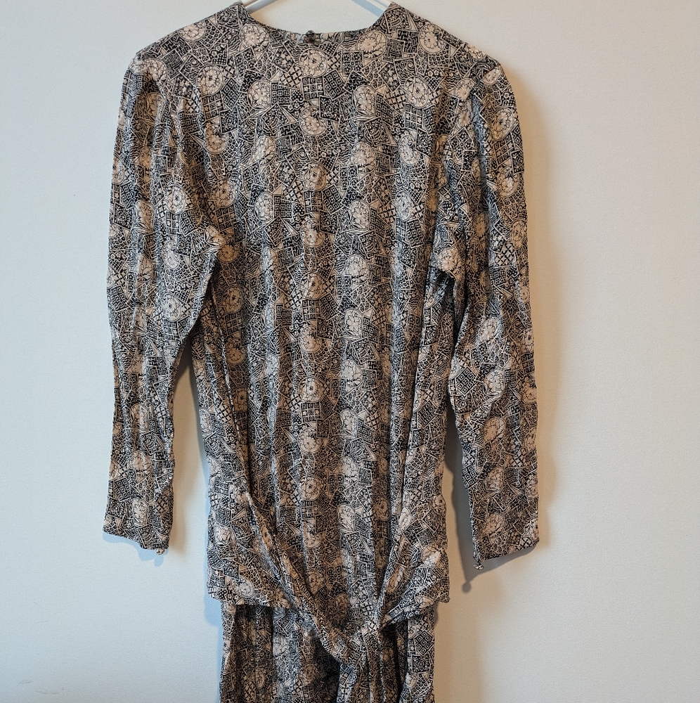 Vintage silk dress size 8